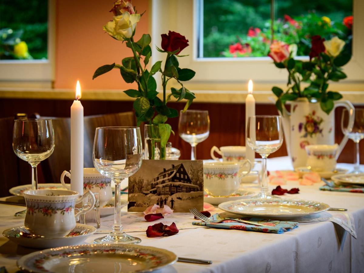 Herberge Zur Rose Brotterode Exteriér fotografie