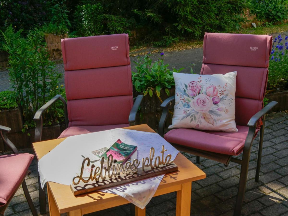 Herberge Zur Rose Brotterode Exteriér fotografie