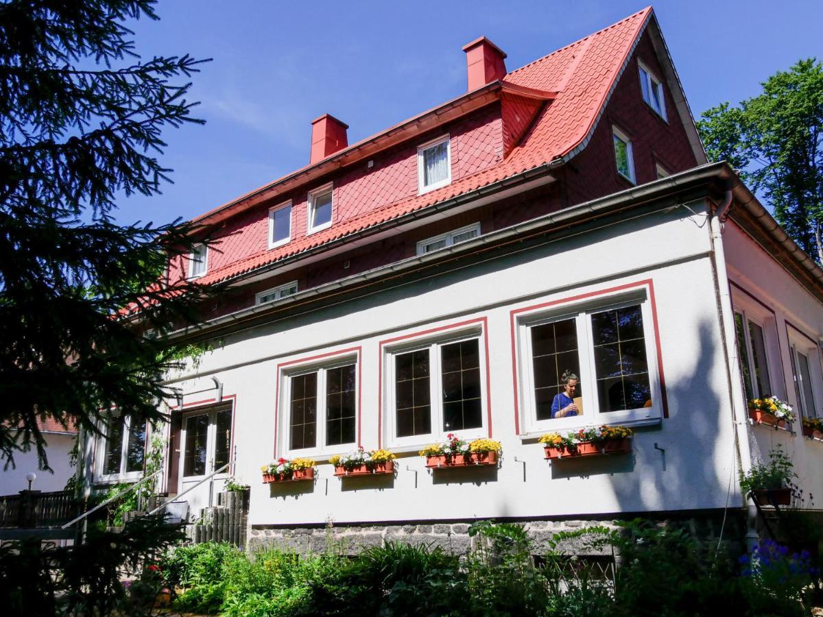 Herberge Zur Rose Brotterode Exteriér fotografie